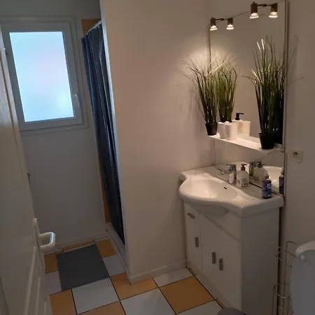 Kiki House