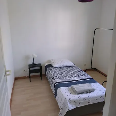 Kiki House *
